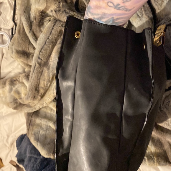 Antonio Melani large shoulder leather bag - Picture 6 of 13